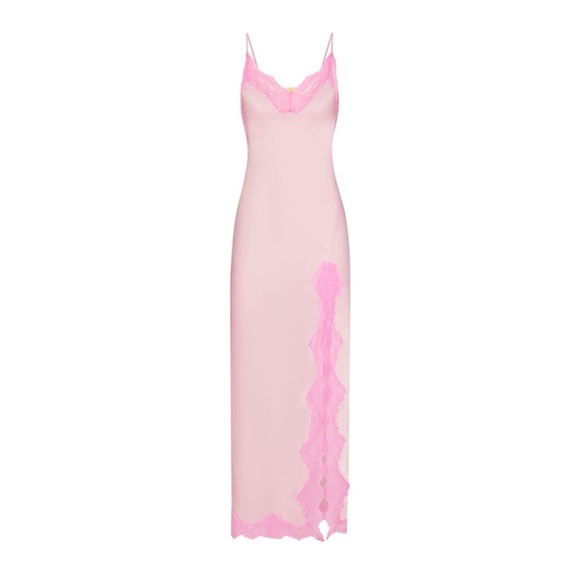 SKIMS Dresses & Skirts - SKIMS Pink Lace-Trim Slip Dress